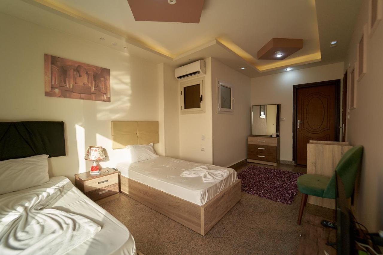 Nazlet el-Sîsi Gardenia Hotel Pyramids View מראה חיצוני תמונה